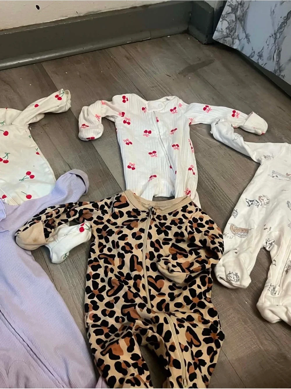 🌸 Baby Girl Newborn Clothing Bundle 26 Pieces Like New 🌸
